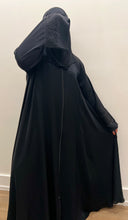 Load image into Gallery viewer, Madinah Abaya